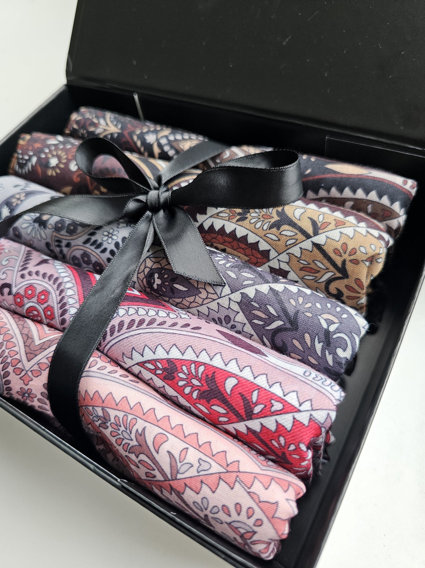 Retro hijabbox (2)