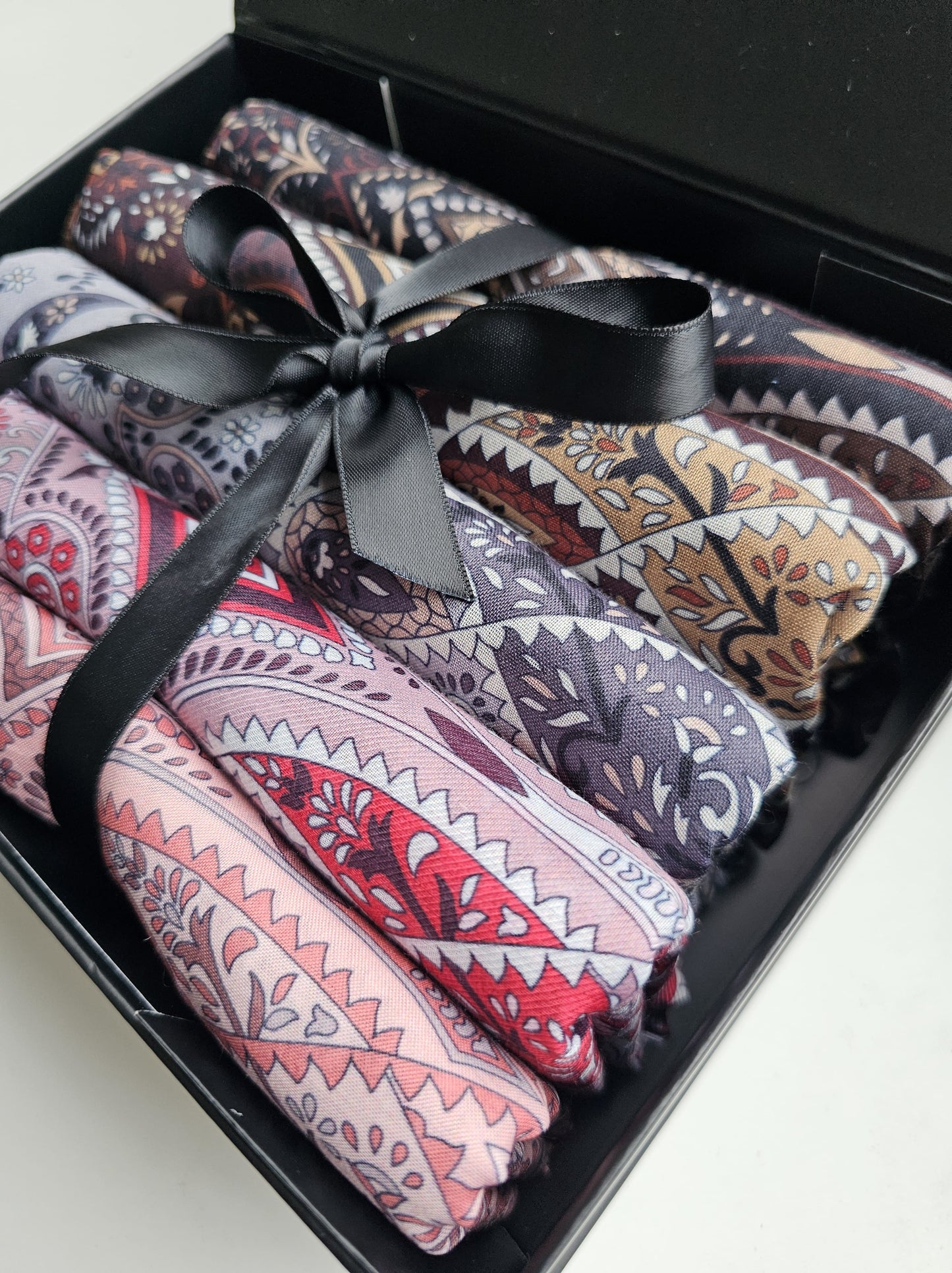 Retro hijabbox (2)