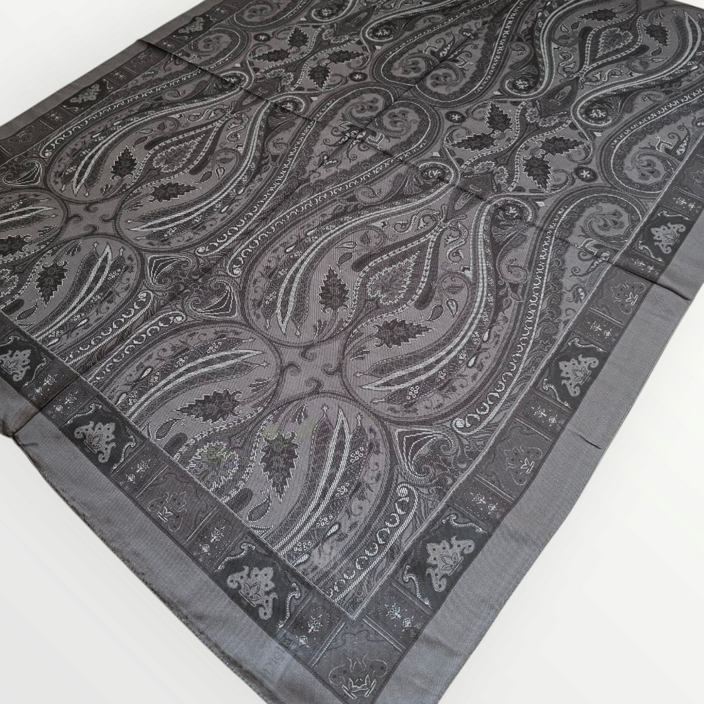 Retro Diella (Black)