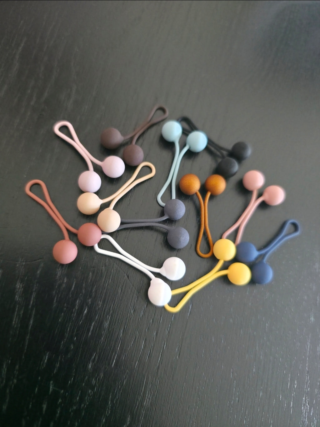Hijab-Perlenclip (Anthrazit)