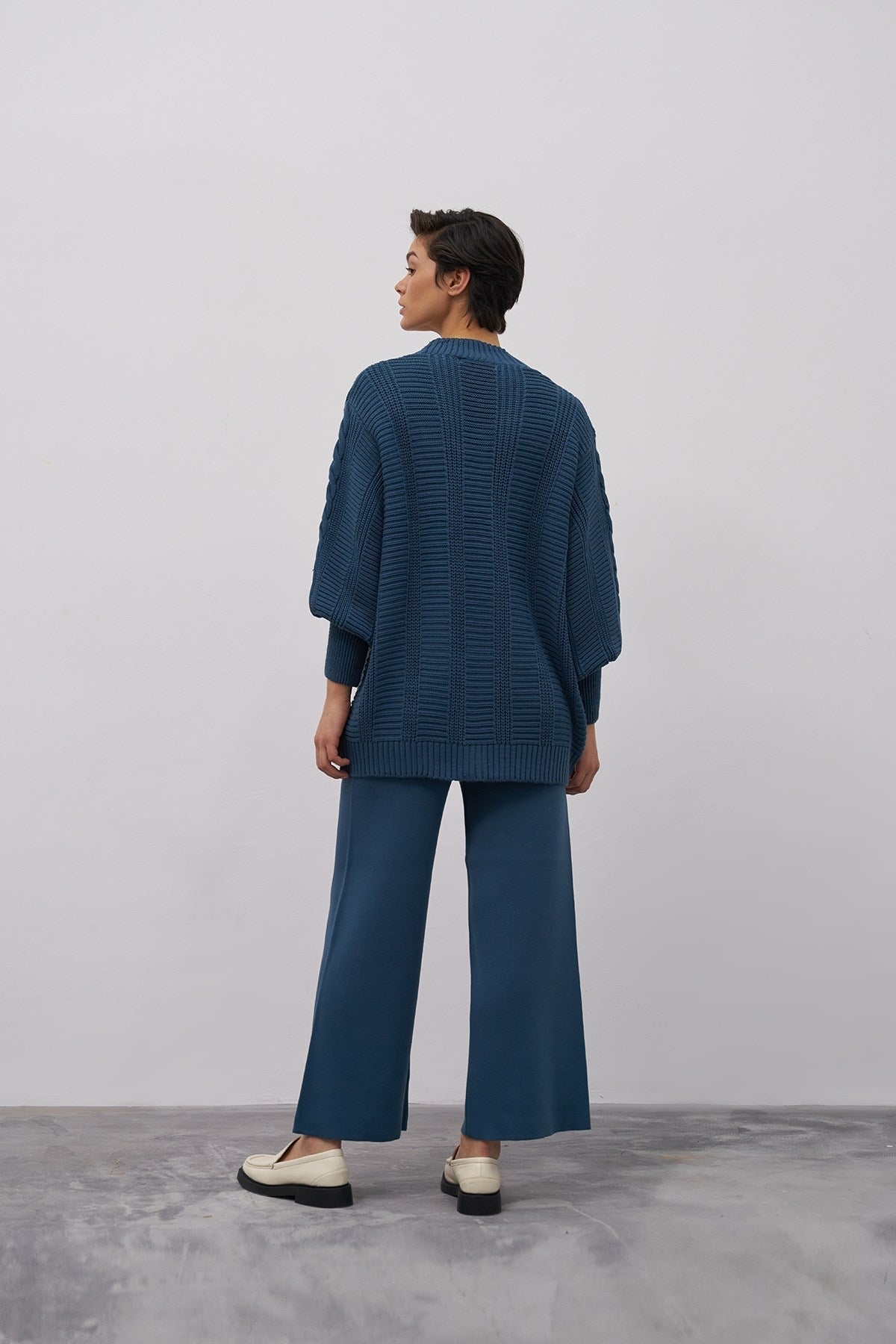 Oversized gebreid kabelvest — Indigo - Nisaboutique